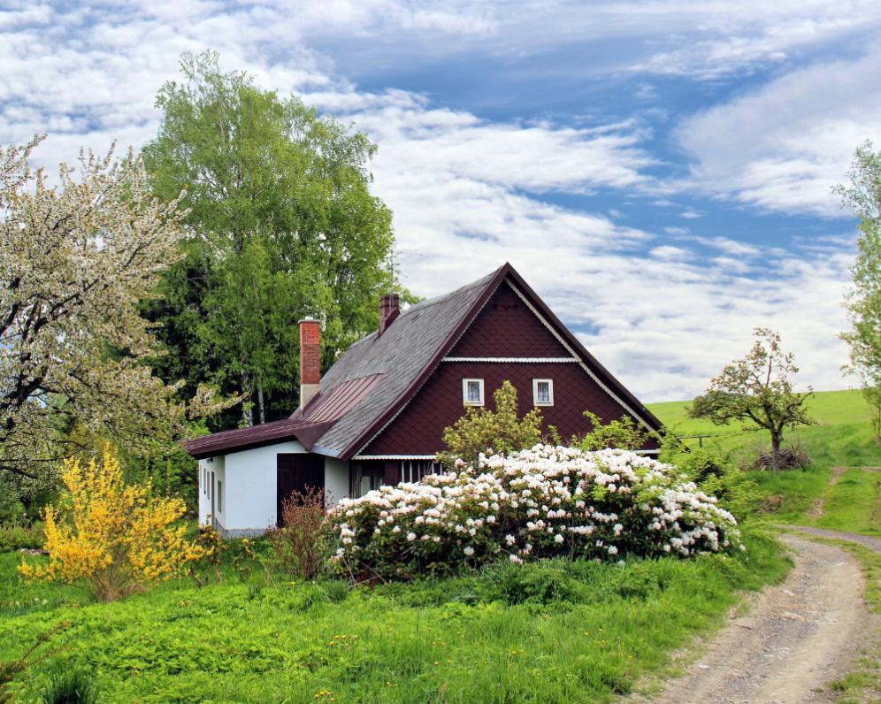 
Chalupa na léto: Rady pro výhodnou koupi